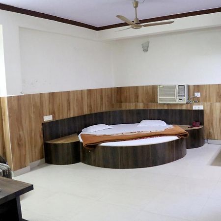 Jain Residency Hotel Pachmarhi Bagian luar foto