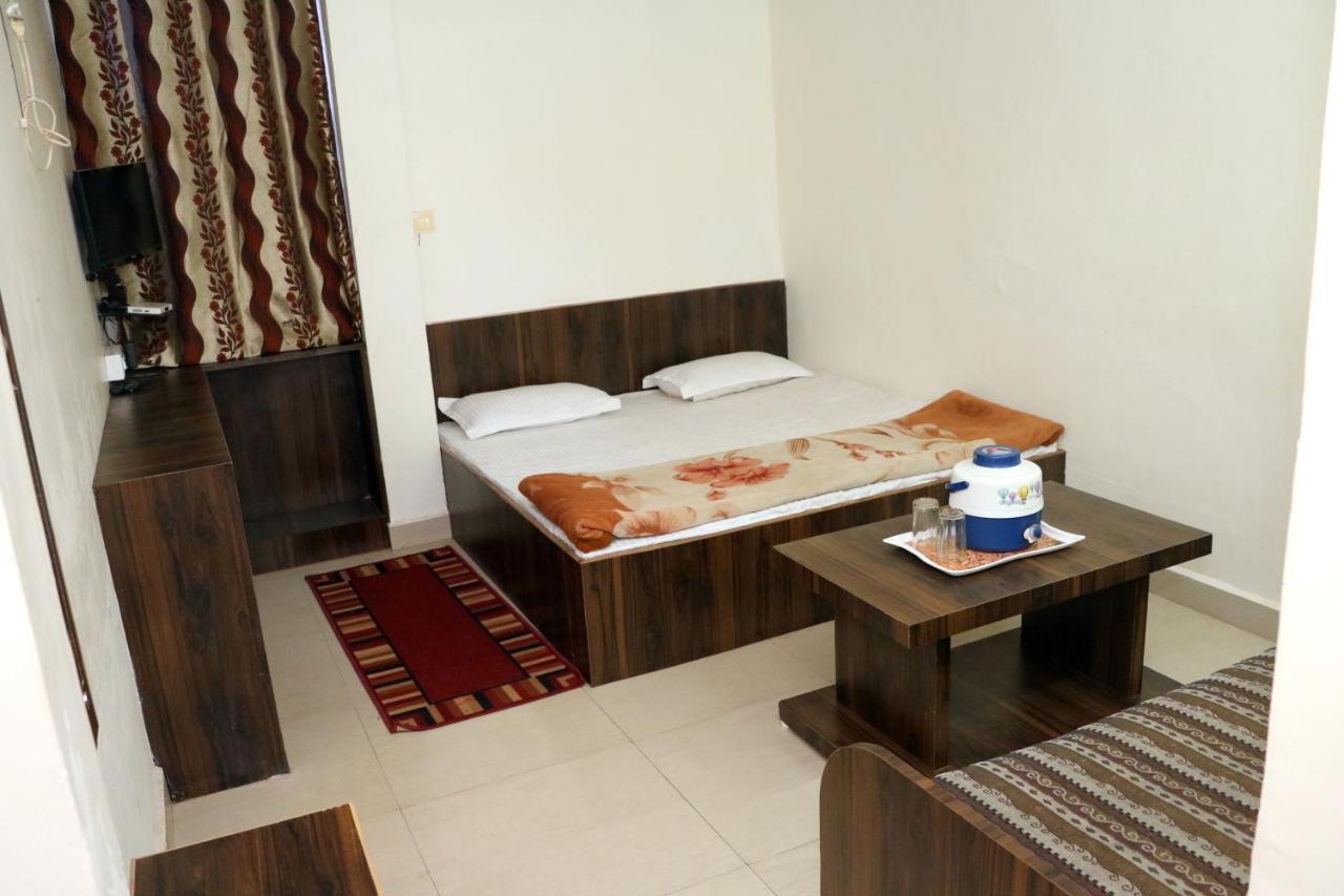 Jain Residency Hotel Pachmarhi Bagian luar foto